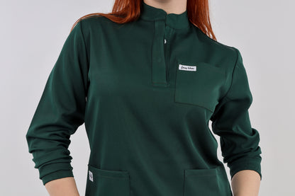 NEBRASKA SCRUBS - COL OFFICIER AVEC MANCHE FOREST GREEN